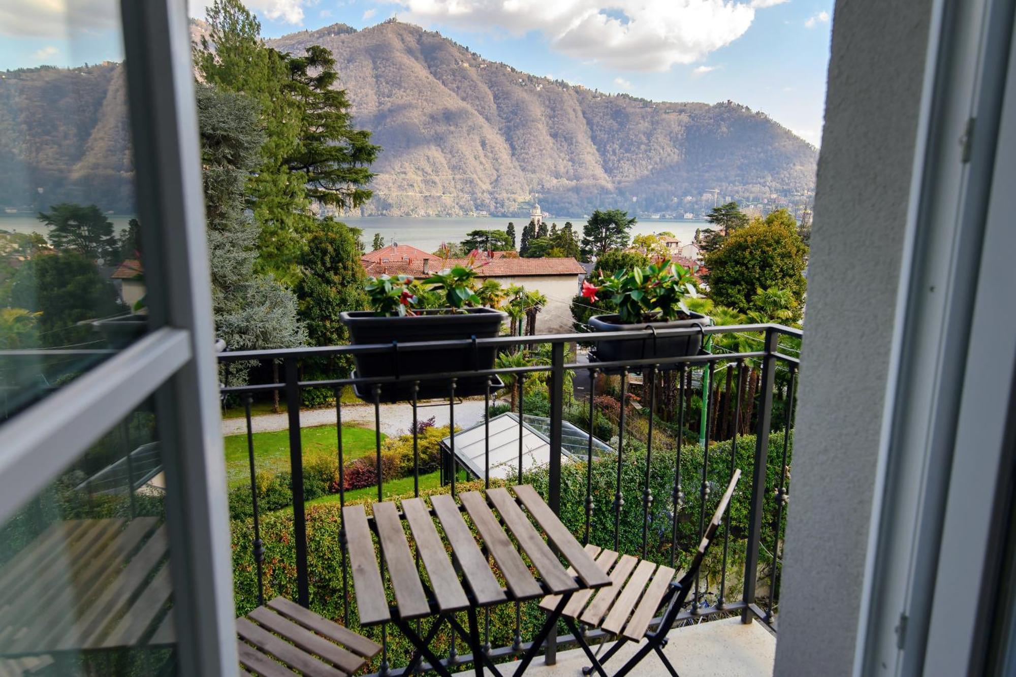 Hotel Ristorante La Vignetta Cernobbio Exterior photo